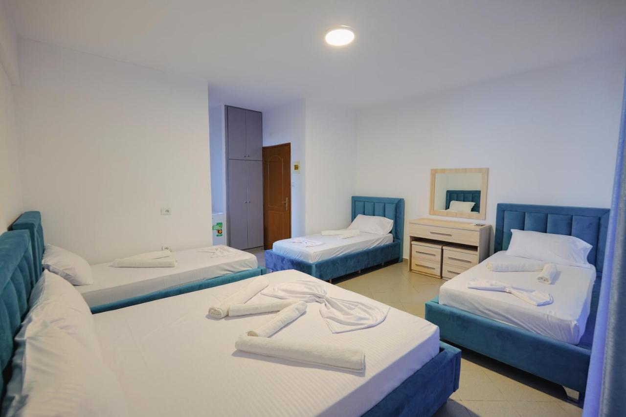 Mema Rooms Himare Exterior photo
