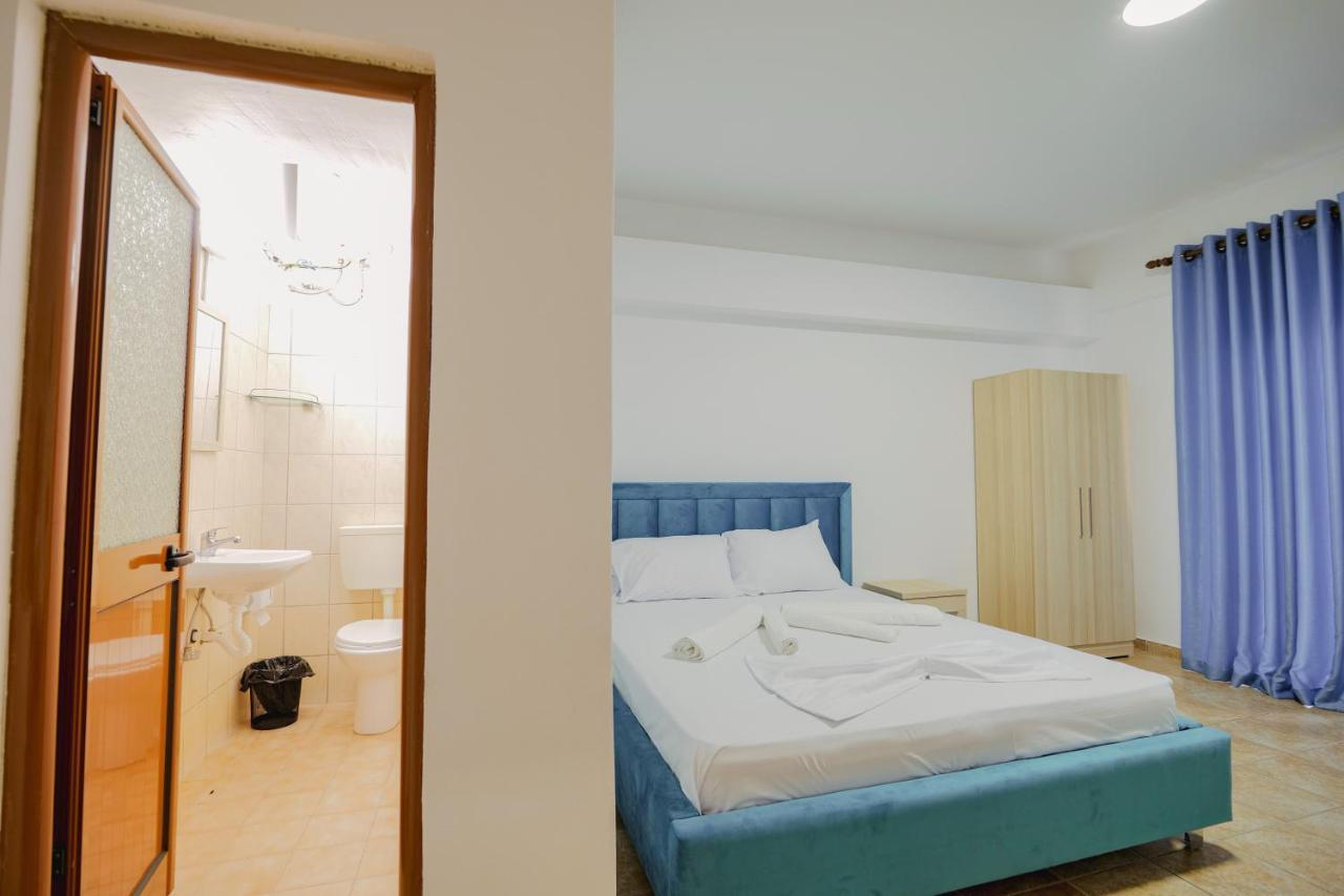Mema Rooms Himare Exterior photo